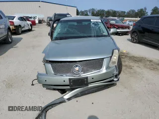 2007 Cadillac DTS Performance z VIN 1G6KD57967U131549, wystawiony jako Copart lot #70918804 z przebiegiem 73 618 mil mil oraz Szkoda całkowita • Salvage title. Historia ofert i sprzedaży dostępna na DreamBid. Obrazek 5.