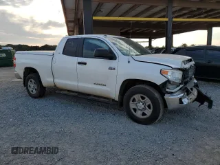 2016 Toyota Tundra 4WD Truck SR with VIN 5TFUW5F18GX523328, listed as a Copart auction lot 70480184 with 136,366 mi miles and Clean Title. Bid and sale history available at carsss.com. Image 4.
