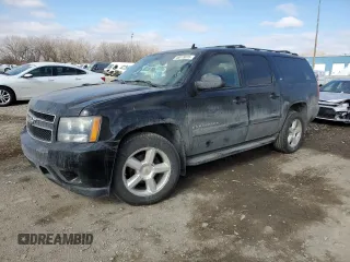 2007 Chevrolet Suburban LT with VIN 1GNFK16317J213918, listed as a Copart auction lot 46918615 with 190,594 mi miles and Salvage Title. Bid and sale history available at carsss.com. Image 1.