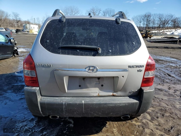 2005 Hyundai Tucson GLS with VIN KM8JN72D65U048810, listed as a Copart auction lot 46427915 with 122,850 mi miles and Clean Title. Bid and sale history available at carsss.com. Image 6.