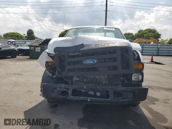 2008 Ford F-250 with VIN 1FTSF20R08EB92004, listed as a Copart auction lot 57567515 with 292,794 mi miles and Salvage title. Bid and sale history available at DreamBid. Image 5.