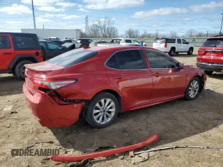 2019 Toyota Camry LE with VIN 4T1B11HK4KU288565, listed as a Copart auction lot 53243125 with 150,980 mi miles and Clean Title. Bid and sale history available at carsss.com. Image 3.