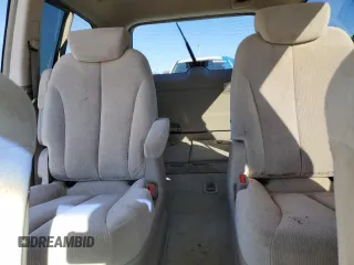 2007 Kia Sedona LX with VIN KNDMB233476147961, listed as a Copart auction lot 48478215 with 234,710 mi miles and Salvage Title. Bid and sale history available at carsss.com. Image 10.