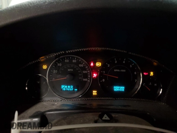 2006 Jeep Commander with VIN 1J8HG48N86C275203, listed as a Copart auction lot 57827085 with 197,552 mi miles and Clean title. Bid and sale history available at DreamBid. Image 9.