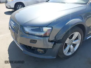 2013 Audi allroad A4 Premium Plus z VIN WA1UFAFL7DA044000, wystawiony jako IAAI lot #42346281 z przebiegiem 107 019 mil mil oraz . Historia ofert i sprzedaży dostępna na DreamBid. Obrazek 6.