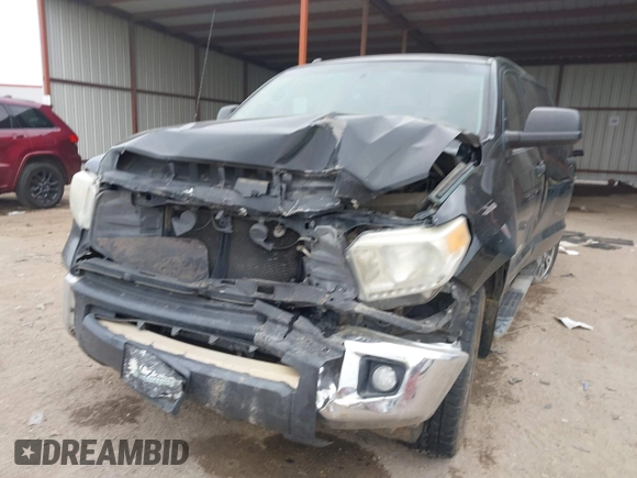 2014 Toyota Tundra SR5 z VIN 5TFEM5F18EX068522, wystawiony jako IAAI lot #41330508 z przebiegiem Nie podano mil oraz . Historia ofert i sprzedaży dostępna na DreamBid. Obrazek 2.