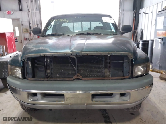 1998 Dodge Ram 1500 with VIN 3B7HF13Z1WG234475, listed as a IAAI auction lot 41523893 with 195,646 mi miles. Bid and sale history available at carsss.com. Image 18.