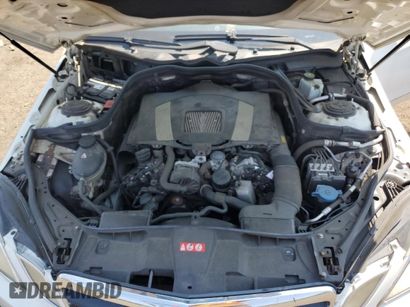 2010 Mercedes-Benz E 350 Luxury with VIN WDDHF8HB1AA124365, listed as a Copart auction lot 60615095 with 163,237 mi miles and Non repairable. Bid and sale history available at DreamBid. Image 11.