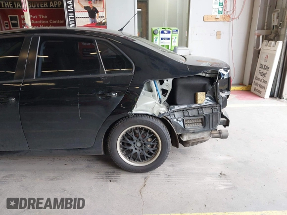 2010 Volkswagen Jetta SE with VIN 3VWRZ7AJ1AM158601, listed as a IAAI auction lot 42272753 with 99,600 mi miles and . Bid and sale history available at DreamBid. Image 6.