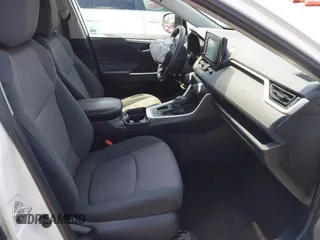2019 Toyota RAV4 XLE with VIN 2T3W1RFV6KC024382, listed as a IAAI auction lot 42178430 with 118,663 mi miles and . Bid and sale history available at DreamBid. Image 5.