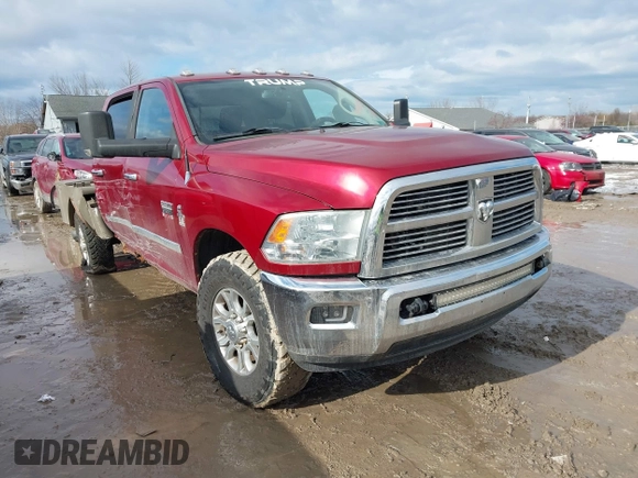 2011 Ram 2500 Big Horn with VIN 3D7UT2CL4BG562465, listed as a IAAI auction lot 41412255 with 220,367 mi miles. Bid and sale history available at carsss.com. Image 1.