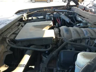 2014 Chevrolet Silverado 1500 LT z VIN 1GCVKREH2EZ205440, wystawiony jako IAAI lot #43153367 z przebiegiem 233 450 mil mil oraz . Historia ofert i sprzedaży dostępna na DreamBid. Obrazek 20.