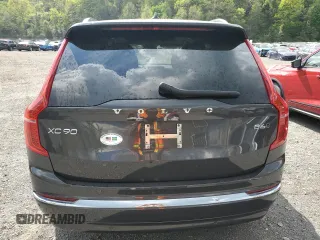 2024 Volvo XC90 Plus Bright Theme z VIN YV4062PE9R1145506, wystawiony jako Copart lot #55670495 z przebiegiem 18 734 mil mil oraz Szkoda całkowita • Salvage title. Historia ofert i sprzedaży dostępna na DreamBid. Obrazek 6.