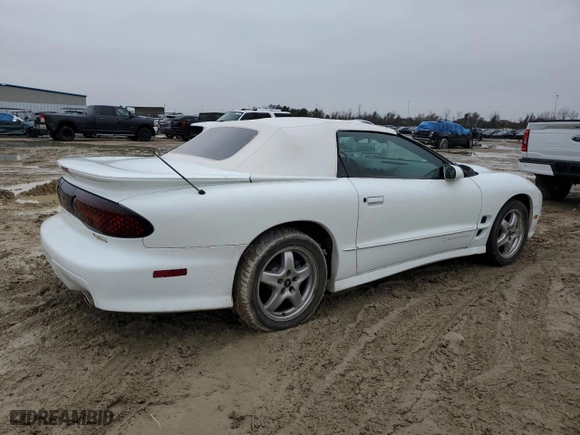 2002 Pontiac Firebird Trans Am with VIN 2G2FV32G922111210, listed as a Copart auction lot 42975575 with 104,583 mi miles and Salvage Title. Bid and sale history available at carsss.com. Image 3.
