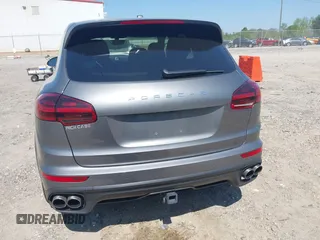 2018 Porsche Cayenne S z VIN WP1AB2A21JLA60264, wystawiony jako IAAI lot #42028716 z przebiegiem 66 479 mil mil oraz . Historia ofert i sprzedaży dostępna na DreamBid. Obrazek 16.