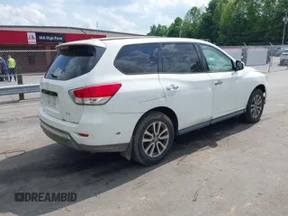 2013 Nissan Pathfinder Platinum with VIN 5N1AR2MM6DC684149, listed as a IAAI auction lot 42288549 with 187,528 mi miles and . Bid and sale history available at DreamBid. Image 4.