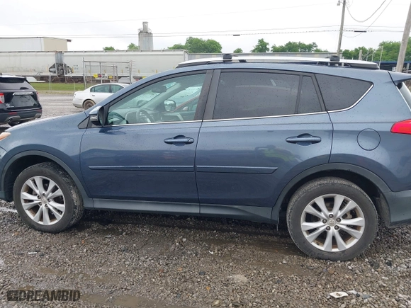 2014 Toyota RAV4 Limited with VIN 2T3DFREV7EW151011, listed as a IAAI auction lot 42111161 with 257,798 mi miles. Bid and sale history available at carsss.com. Image 14.