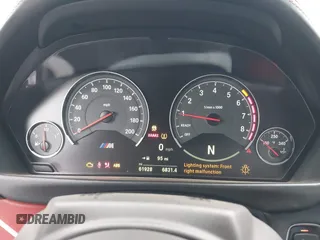 2018 BMW M4 with VIN WBS4Z9C50JED22690, listed as a IAAI auction lot 42439194 with 61,928 mi miles and . Bid and sale history available at DreamBid. Image 7.