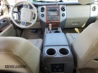 2008 Ford Expedition Eddie Bauer with VIN 1FMFU18588LA49568, listed as a Copart auction lot 61217755 with 126,846 mi miles and Salvage title. Bid and sale history available at DreamBid. Image 8.
