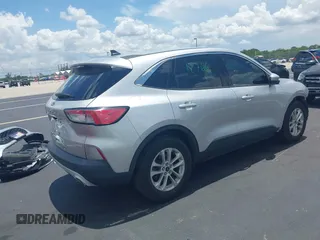 2020 Ford Escape SE with VIN 1FMCU0G6XLUC16023, listed as a IAAI auction lot 42566777 with 37,285 mi miles and . Bid and sale history available at DreamBid. Image 4.