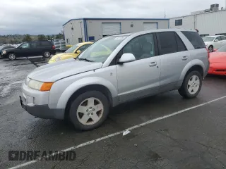 2005 Saturn VUE with VIN 5GZCZ63425S831580, listed as a Copart auction lot 44013995 with 105,077 mi miles and Clean Title. Bid and sale history available at carsss.com. Image 1.