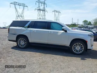 2021 Cadillac Escalade ESV Premium Luxury z VIN 1GYS4KKLXMR431568, wystawiony jako IAAI lot #42139123 z przebiegiem 37 696 mil mil oraz . Historia ofert i sprzedaży dostępna na DreamBid. Obrazek 14.