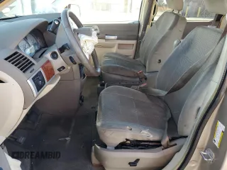 2008 Chrysler Town & Country Touring with VIN 2A8HR54P18R651693, listed as a Copart auction lot 88906765 with Not Provided miles and Salvage Title. Bid and sale history available at carsss.com. Image 7.