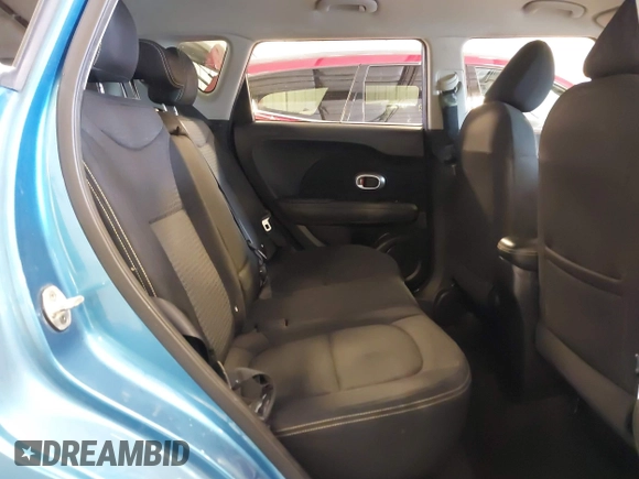 2016 Kia Soul + z VIN KNDJP3A51G7386182, wystawiony jako IAAI lot #41339753 z przebiegiem 144 526 mil mil oraz . Historia ofert i sprzedaży dostępna na DreamBid. Obrazek 8.
