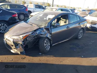 2020 Toyota Prius L Eco z VIN JTDKARFU9L3104882, wystawiony jako IAAI lot #41243035 z przebiegiem 29 013 mil mil oraz . Historia ofert i sprzedaży dostępna na DreamBid. Obrazek 19.