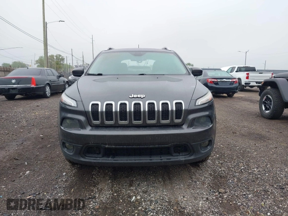 2016 Jeep Cherokee Latitude z VIN 1C4PJMCS1GW154188, wystawiony jako IAAI lot #42318317 z przebiegiem 189 347 mil mil oraz . Historia ofert i sprzedaży dostępna na DreamBid. Obrazek 12.