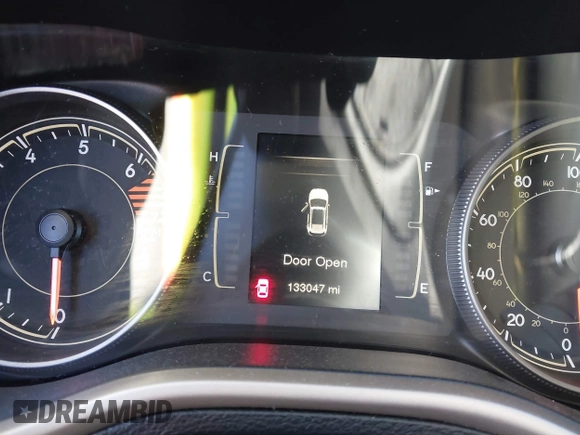 2016 Jeep Cherokee Sport with VIN 1C4PJLAB7GW312465, listed as a IAAI auction lot 41501414 with 133,047 mi miles and . Bid and sale history available at DreamBid. Image 7.