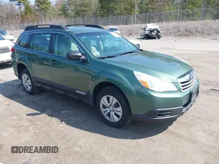 2011 Subaru Outback 2.5i with VIN 4S4BRBAC5B3388343, listed as a IAAI auction lot 41891930 with 216,320 mi miles. Bid and sale history available at carsss.com. Image 1.