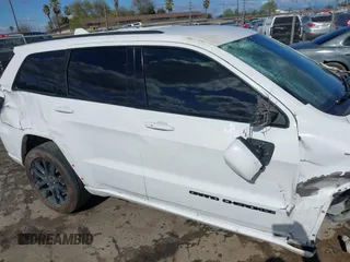 2018 Jeep Grand Cherokee Laredo E with VIN 1C4RJEAG4JC193539, listed as a IAAI auction lot 41827154 with 79,784 mi miles. Bid and sale history available at carsss.com. Image 16.