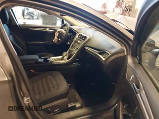 2014 Ford Fusion SE with VIN 3FA6P0H70ER325610, listed as a IAAI auction lot 41561520 with 1 mi miles. Bid and sale history available at carsss.com. Image 5.