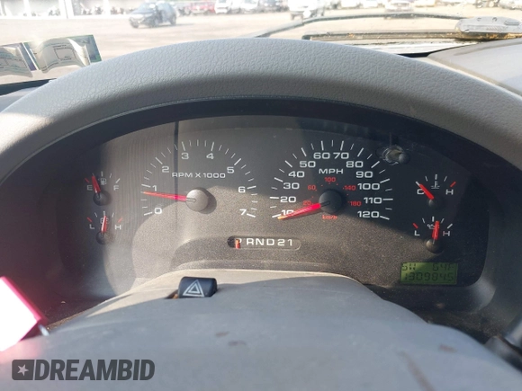 2004 Ford F-150 STX z VIN 1FTRX14W84NB64760, wystawiony jako IAAI lot #42490258 z przebiegiem 130 984 mil mil oraz . Historia ofert i sprzedaży dostępna na DreamBid. Obrazek 7.