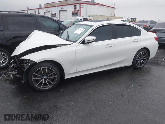 2019 BMW 3 Series 330i with VIN WBA5R1C54KAK09616, listed as a IAAI auction lot 41708353 with 46,277 mi miles and . Bid and sale history available at DreamBid. Image 17.