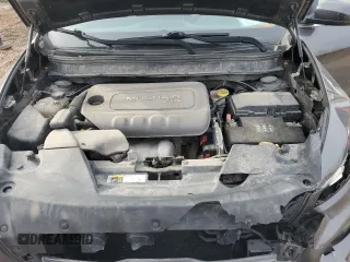 2015 Jeep Cherokee Limited with VIN 1C4PJLDB7FW701648, listed as a Copart auction lot 49612655 with 118,760 mi miles and Salvage Title. Bid and sale history available at DreamBid. Image 12.