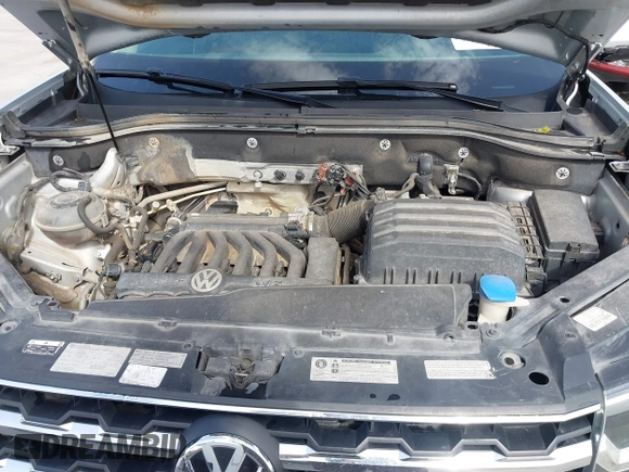 2018 Volkswagen Atlas SE with VIN 1V2KR2CA7JC546436, listed as a IAAI auction lot 41739327 with 123,916 mi miles and . Bid and sale history available at DreamBid. Image 10.
