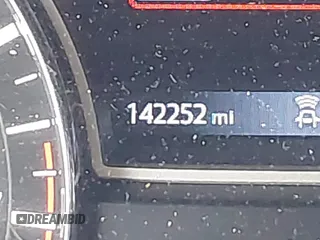 2019 Nissan Pathfinder SL z VIN 5N1DR2MN3KC581063, wystawiony jako IAAI lot #42311710 z przebiegiem 142 252 mil mil oraz . Historia ofert i sprzedaży dostępna na DreamBid. Obrazek 15.