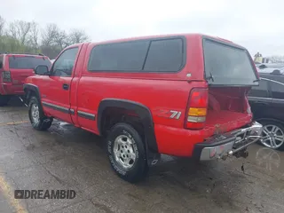1999 Chevrolet Silverado 1500 LS with VIN 1GCEK14T6XZ153966, listed as a IAAI auction lot 41898476 with 246,792 mi miles. Bid and sale history available at carsss.com. Image 3.
