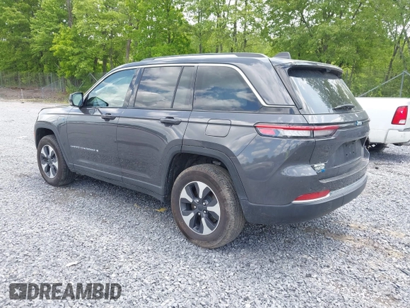 2023 Jeep Grand Cherokee с VIN 1C4RJYB68PC665709, выставлен на аукционе IAAI как лот 42342258 с пробегом 12 034 миль миль и . История ставок и продаж доступна на DreamBid. Изображение 3.
