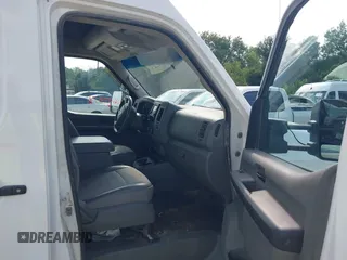 2021 Nissan NV S with VIN 1N6AF0LY7MN803432, listed as a IAAI auction lot 42489107 with 52,215 mi miles and . Bid and sale history available at DreamBid. Image 5.