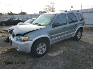 2005 Ford Escape Hybrid with VIN 1FMCU96HX5KC53207, listed as a Copart auction lot 79318904 with 147,008 mi miles and Salvage Title. Bid and sale history available at carsss.com. Image 1.