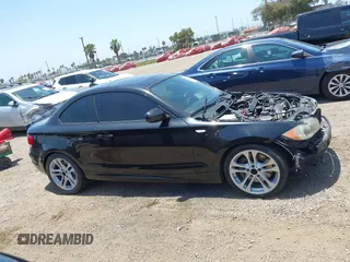 2010 BMW 1 Series 135i with VIN WBAUC7C54AVK80967, listed as a IAAI auction lot 42553077 with Not provided miles and . Bid and sale history available at DreamBid. Image 12.