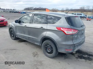2014 Ford Escape SE with VIN 1FMCU0GX9EUE26575, listed as a IAAI auction lot 41846411 with 188,386 mi miles. Bid and sale history available at carsss.com. Image 3.