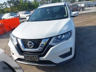 2017 Nissan Rogue SV with VIN KNMAT2MV2HP571019, listed as a IAAI auction lot 42074667 with 164,965 mi miles. Bid and sale history available at carsss.com. Image 12.