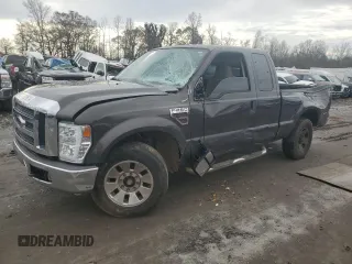 2008 Ford Super Duty F-250 SRW XL with VIN 1FTSX20R18EC43572, listed as a Copart auction lot 85246214 with 209,235 mi miles and Salvage Title. Bid and sale history available at carsss.com. Image 1.