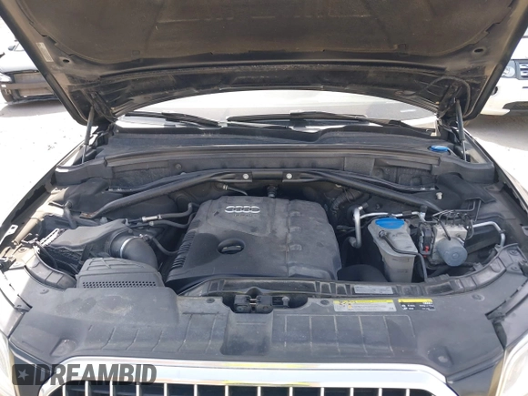 2016 Audi Q5 Premium Plus with VIN WA1L2AFP6GA011391, listed as a IAAI auction lot 42081273 with 180,809 mi miles. Bid and sale history available at carsss.com. Image 10.