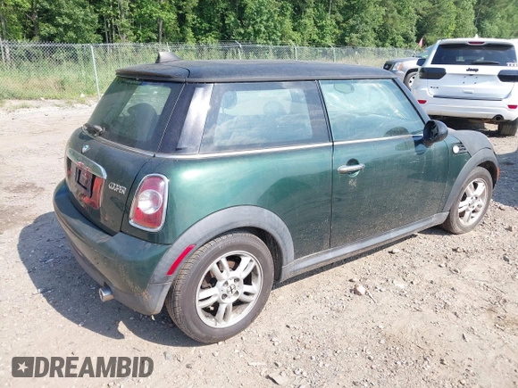 2011 MINI Hardtop with VIN WMWSU3C53BT183060, listed as a IAAI auction lot 42564309 with 160,145 mi miles and . Bid and sale history available at DreamBid. Image 4.