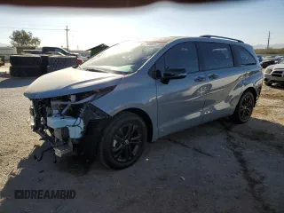 2025 Toyota Sienna XSE z VIN 5TDCSKFC9SS163962, wystawiony jako Copart lot #47006695 z przebiegiem 1 355 mil mil oraz Szkoda całkowita • Salvage title. Historia ofert i sprzedaży dostępna na DreamBid. Obrazek 1.